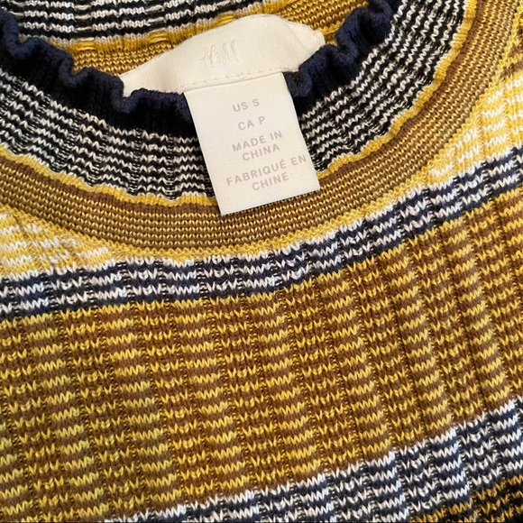 Ribbed striped dress - Picture 6 of 8